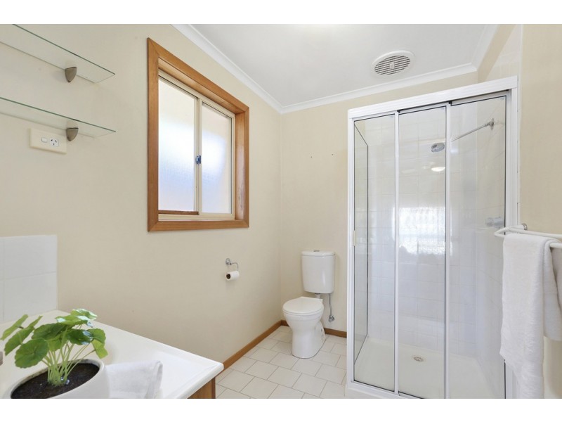 17 Duncan Drive, Lara VIC 3212