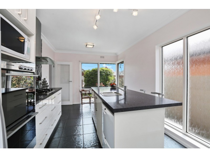 49 Chaucer Street, Hamlyn Heights VIC 3215