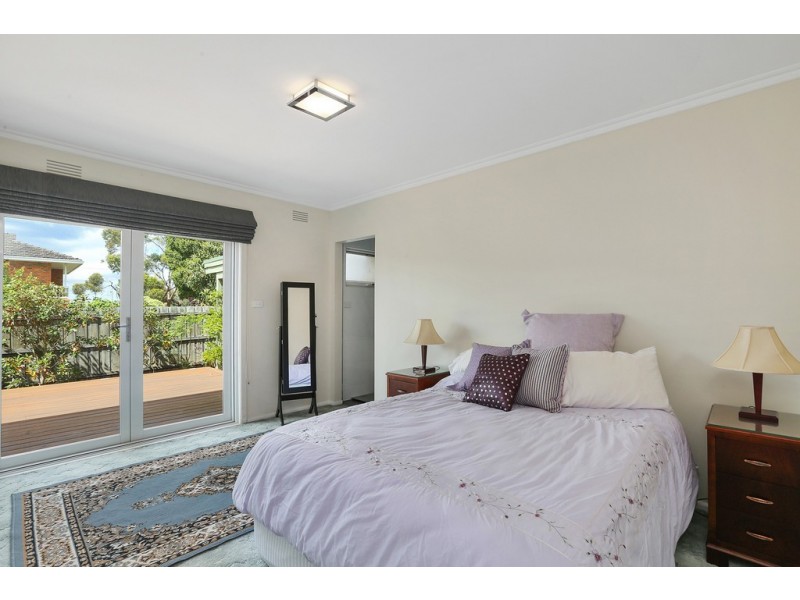 49 Chaucer Street, Hamlyn Heights VIC 3215