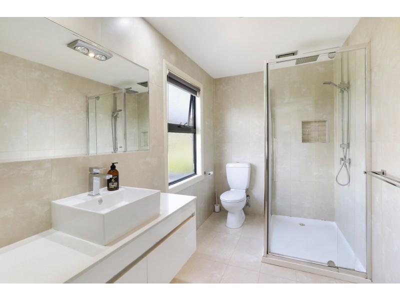 65 Curletts Road, Lara VIC 3212