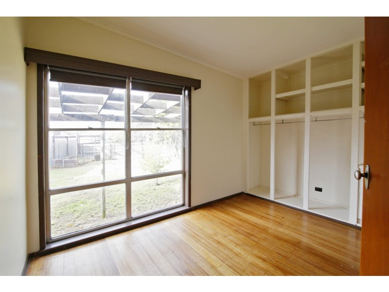 16 Gambier Grove, Corio VIC 3214