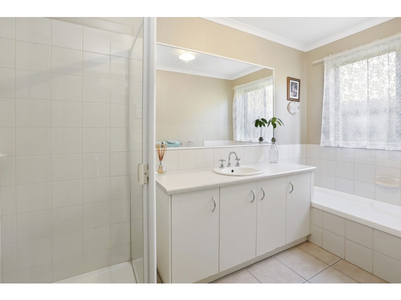 22 Nigella Avenue, Corio VIC 3214