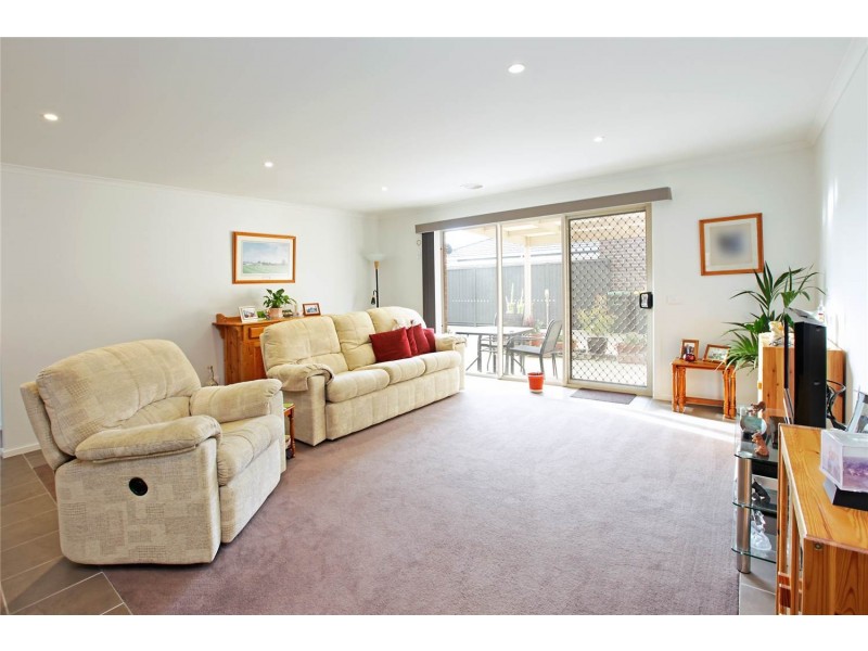 27 Springwater Drive, Lara VIC 3212
