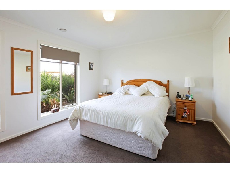 27 Springwater Drive, Lara VIC 3212