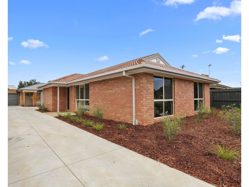 1/14 Archimedes Avenue, Lara VIC 3212