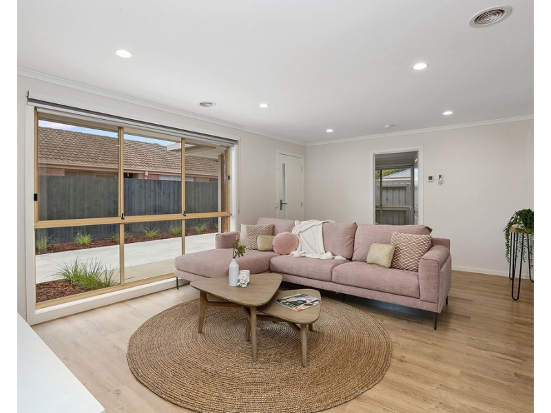 1/14 Archimedes Avenue, Lara VIC 3212