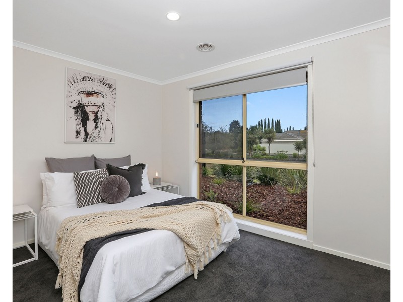 1/14 Archimedes Avenue, Lara VIC 3212