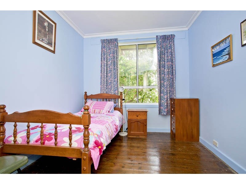 6 Rose Avenue, Norlane VIC 3214