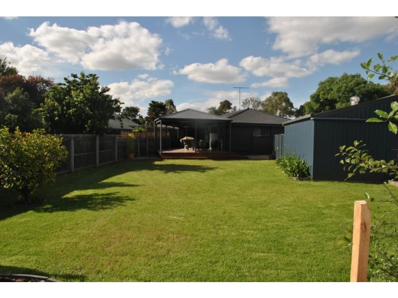 9 Ponds Drive, Lara VIC 3212