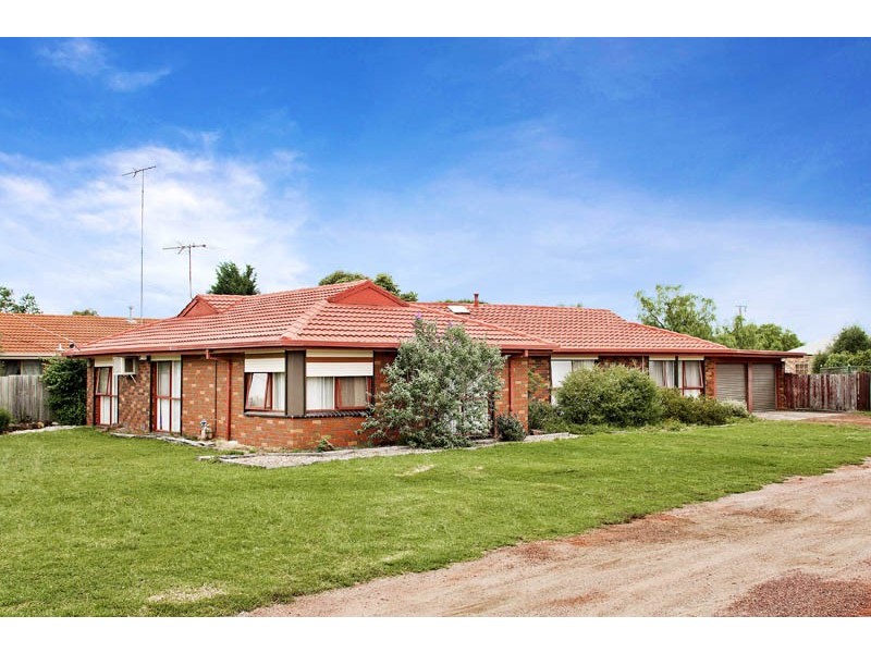 34 Brunel Close, Lara VIC 3212