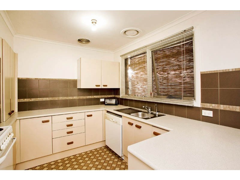 34 Brunel Close, Lara VIC 3212