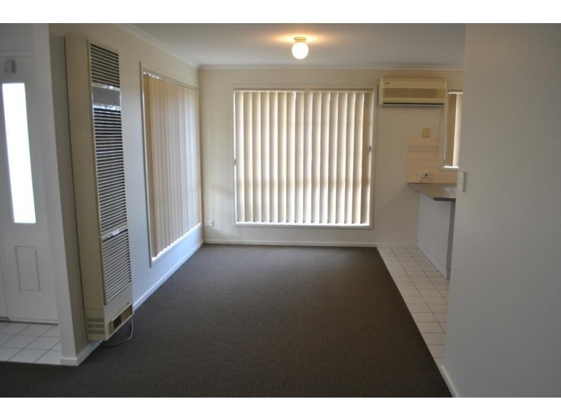 1/24 Stefan Court, Lara VIC 3212