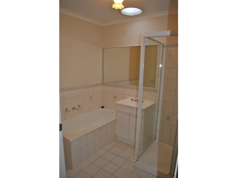 1/24 Stefan Court, Lara VIC 3212