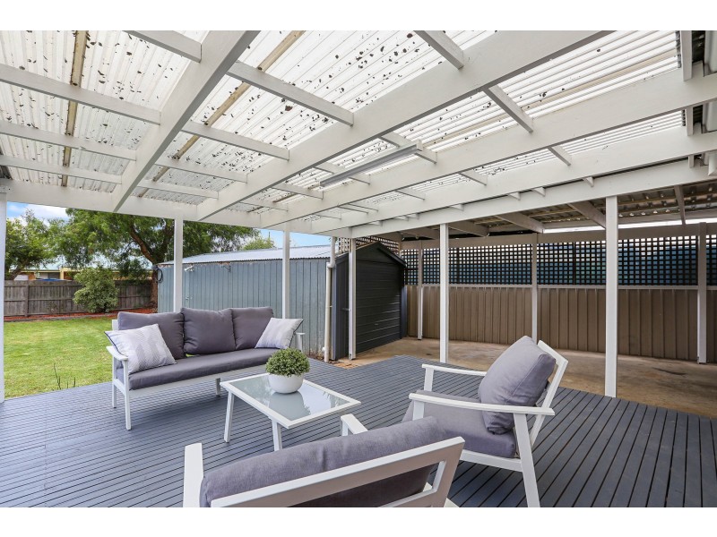 15 Swan Street, Lara VIC 3212