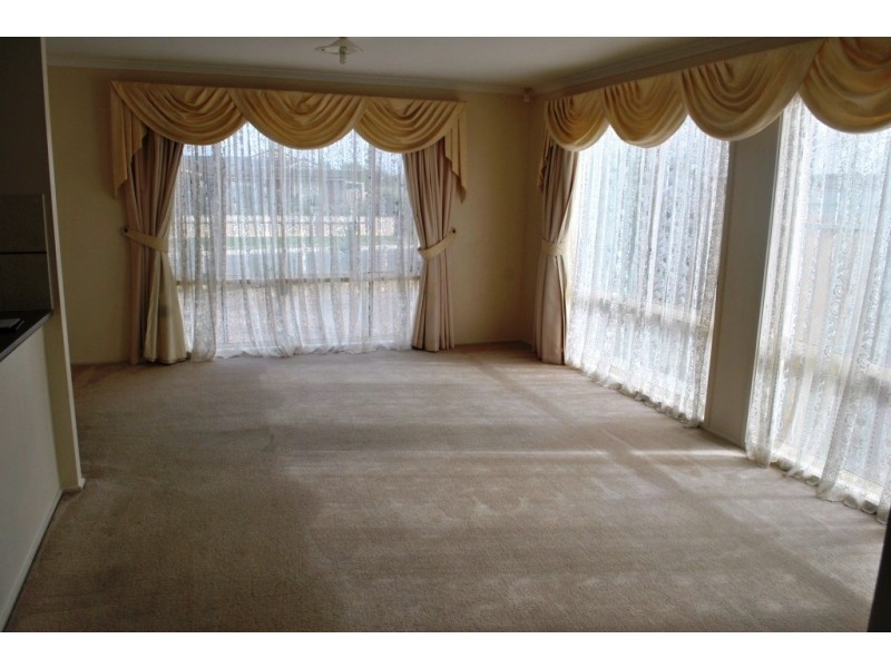 41 Greenleaf Drive, Lara VIC 3212