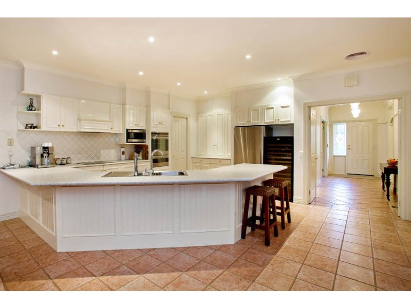 4 Wongalea Drive, Lara VIC 3212