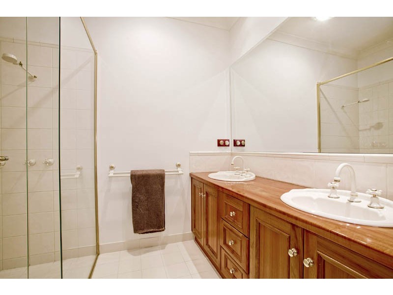 4 Wongalea Drive, Lara VIC 3212