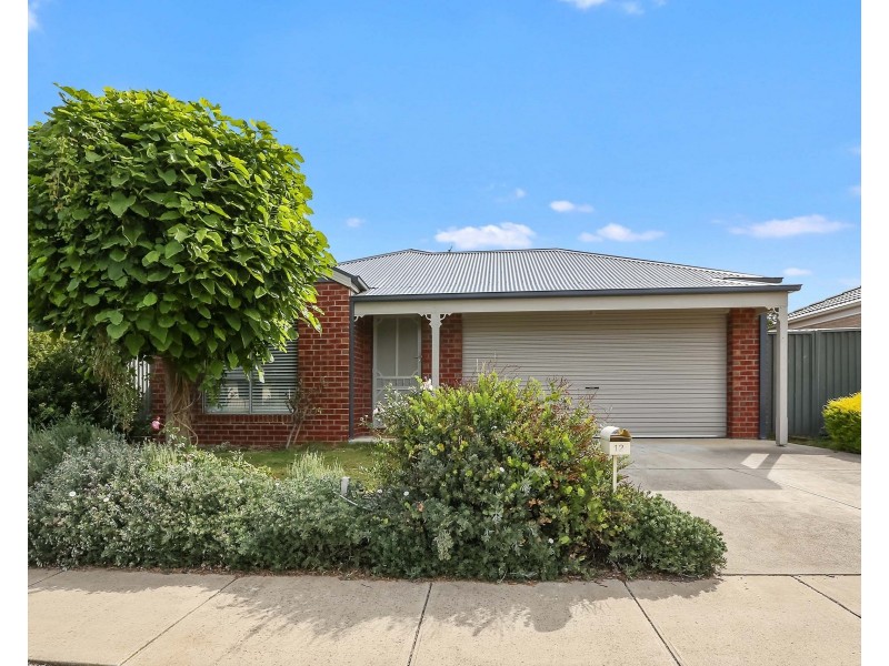 12 Nankeen Avenue, Lara VIC 3212