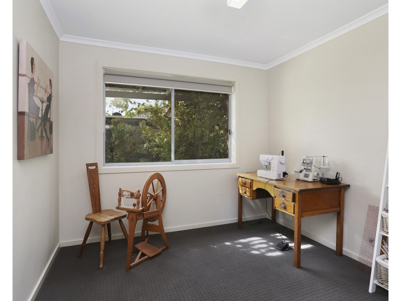 12 Nankeen Avenue, Lara VIC 3212