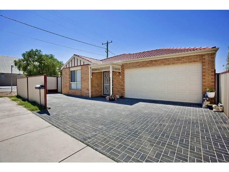 1 Hailar Lane, Lara VIC 3212