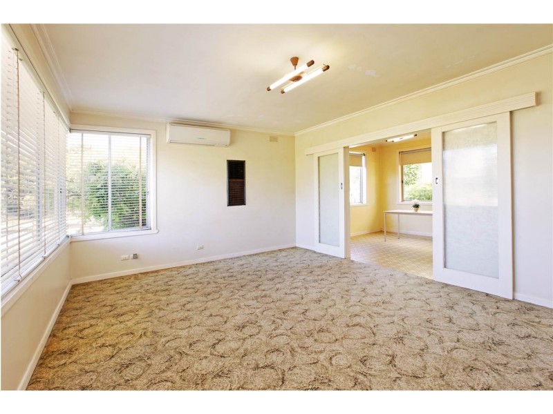 195 Forest Road North, Lara VIC 3212