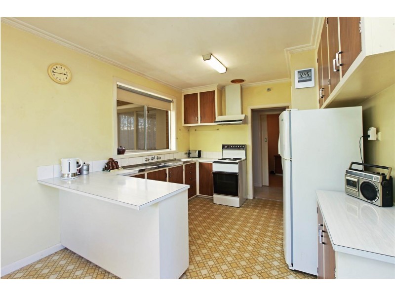 195 Forest Road North, Lara VIC 3212