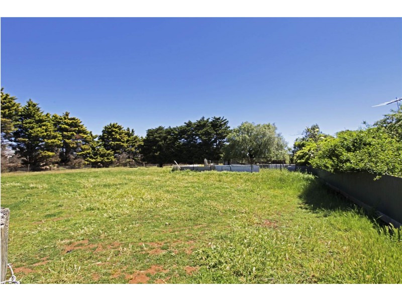 195 Forest Road North, Lara VIC 3212