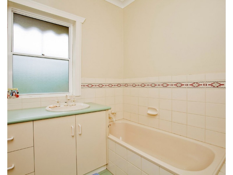 22 Curletts Road, Lara VIC 3212