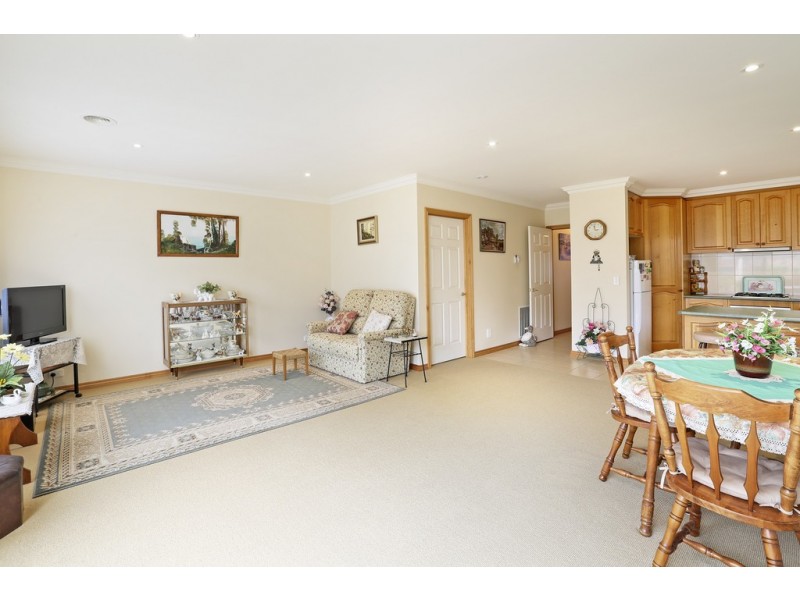 1/26 Buckingham Street, Lara VIC 3212