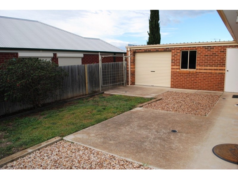 1 Kanowna Place, Lara VIC 3212