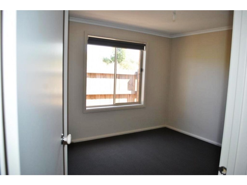 11 Endeca Court, Lovely Banks VIC 3221