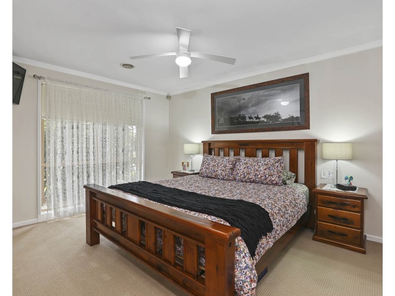 1 Michelle Court, Lara VIC 3212