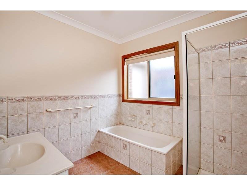 54 Blackbird Circuit, Lara VIC 3212