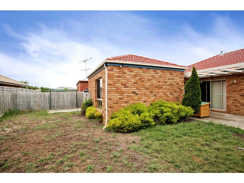 54 Blackbird Circuit, Lara VIC 3212