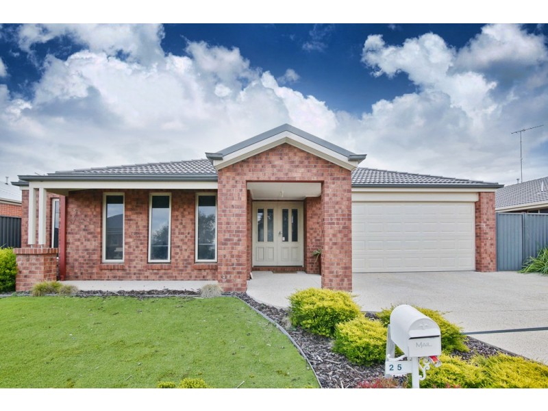 25 Mathieson Place, Lara VIC 3212