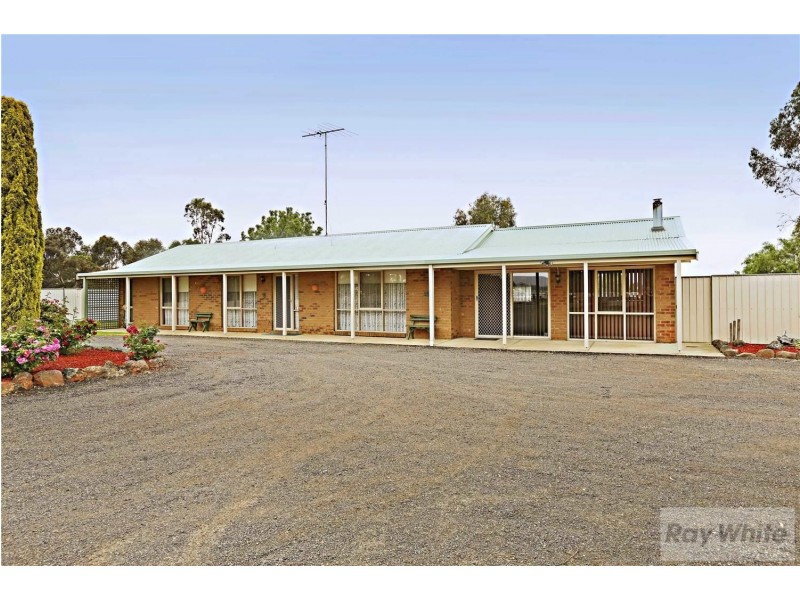 130 Darlington Drive, Anakie VIC 3221