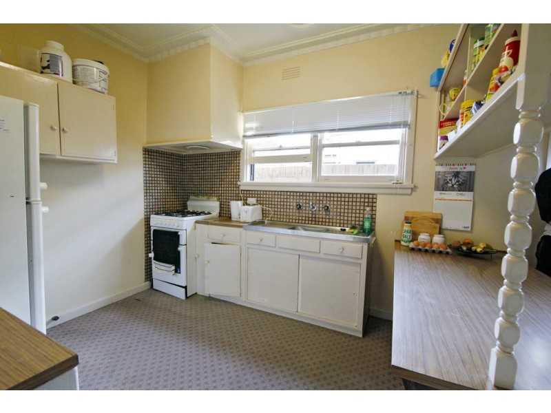 29 Yuille Street, Geelong West VIC 3218