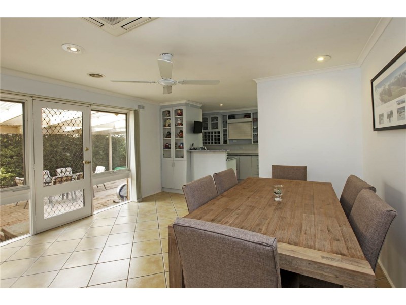 29 Smeaton Close, Lara VIC 3212