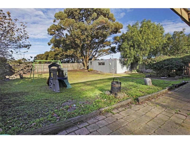 29 Smeaton Close, Lara VIC 3212