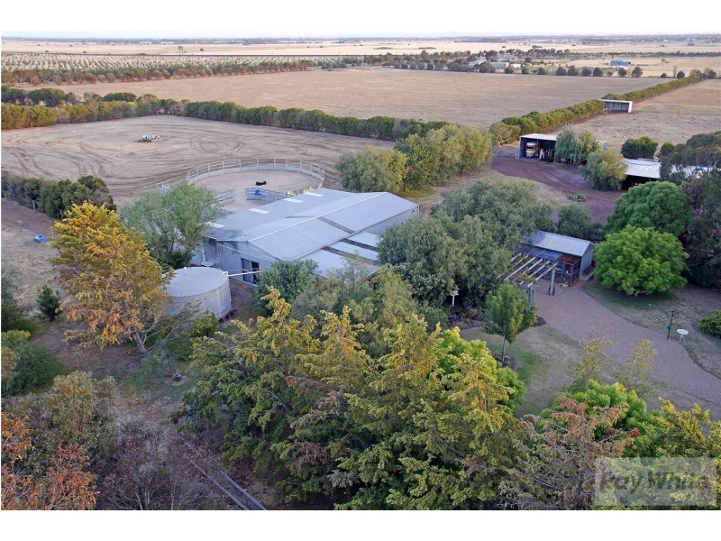 130 Narraburra Road, Little River VIC 3211