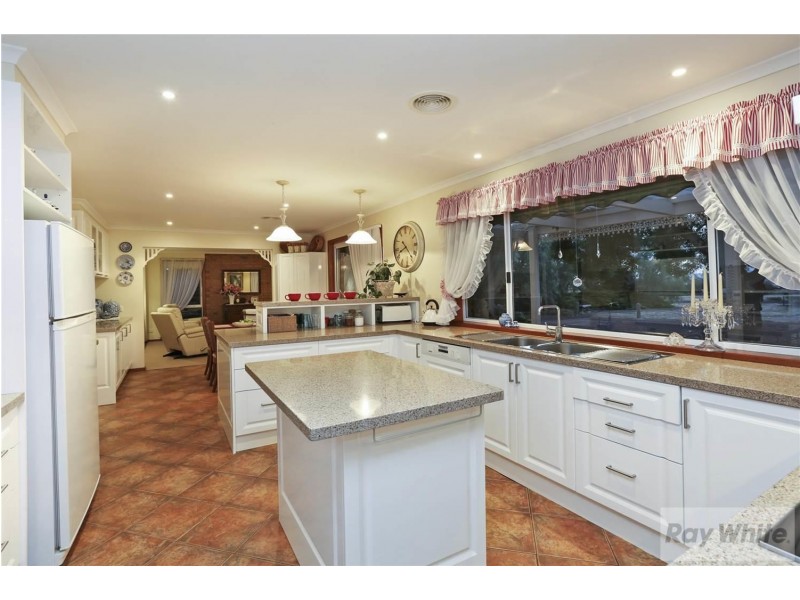 130 Narraburra Road, Little River VIC 3211