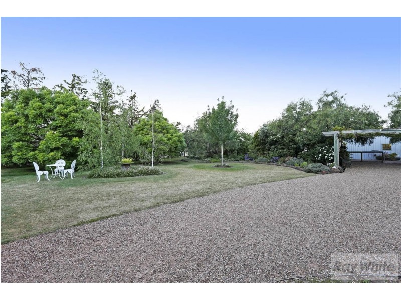 130 Narraburra Road, Little River VIC 3211