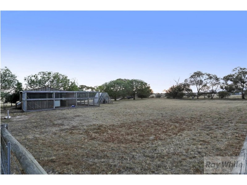 130 Narraburra Road, Little River VIC 3211