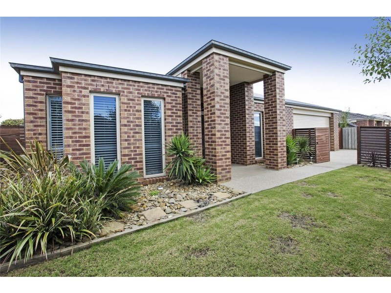 89 Country Gardens Drive, Lara VIC 3212