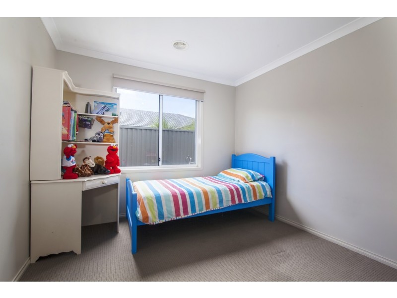 17 Stilt Court, Lara VIC 3212