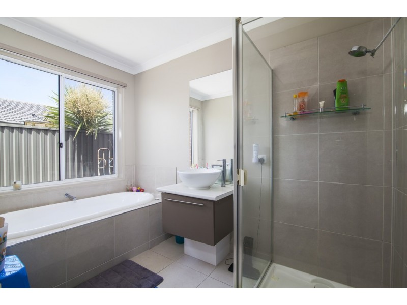 17 Stilt Court, Lara VIC 3212