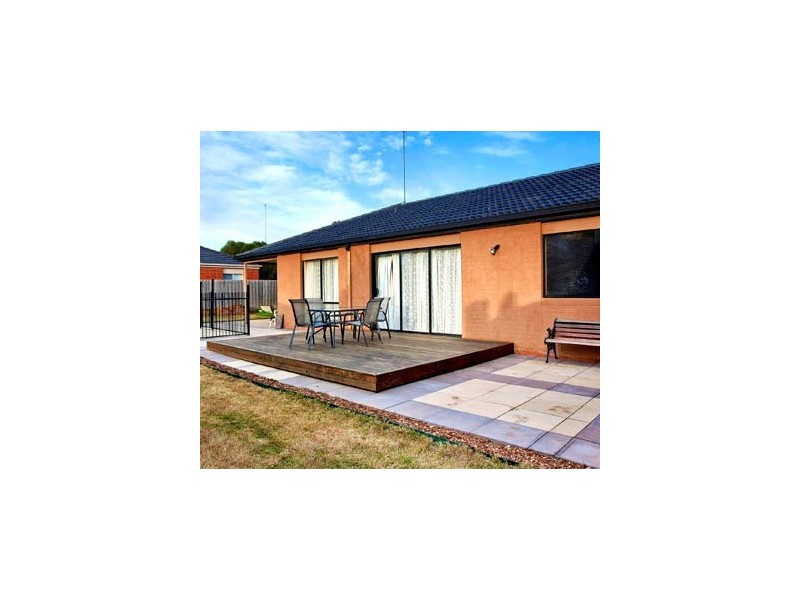 5 Wheat Court, Lara VIC 3212