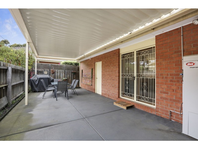 10 Clover Street, Lara VIC 3212