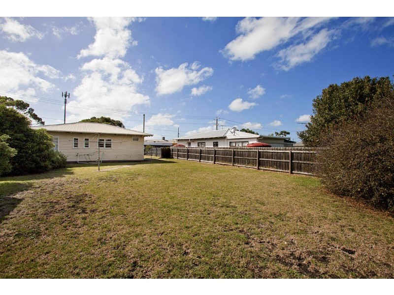 71 Station Street, Norlane VIC 3214