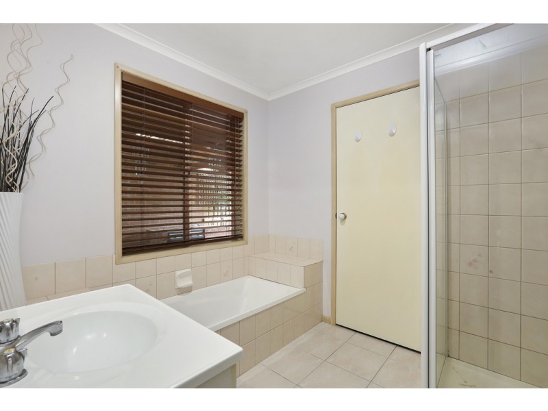 5 Beretta Court, Corio VIC 3214
